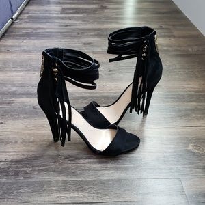 Guess Fringe Sandals